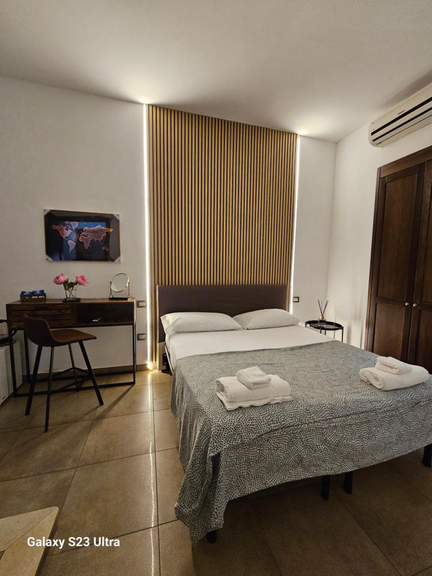 B&B Napoli Centrale Room&Jacuzzi Room photo